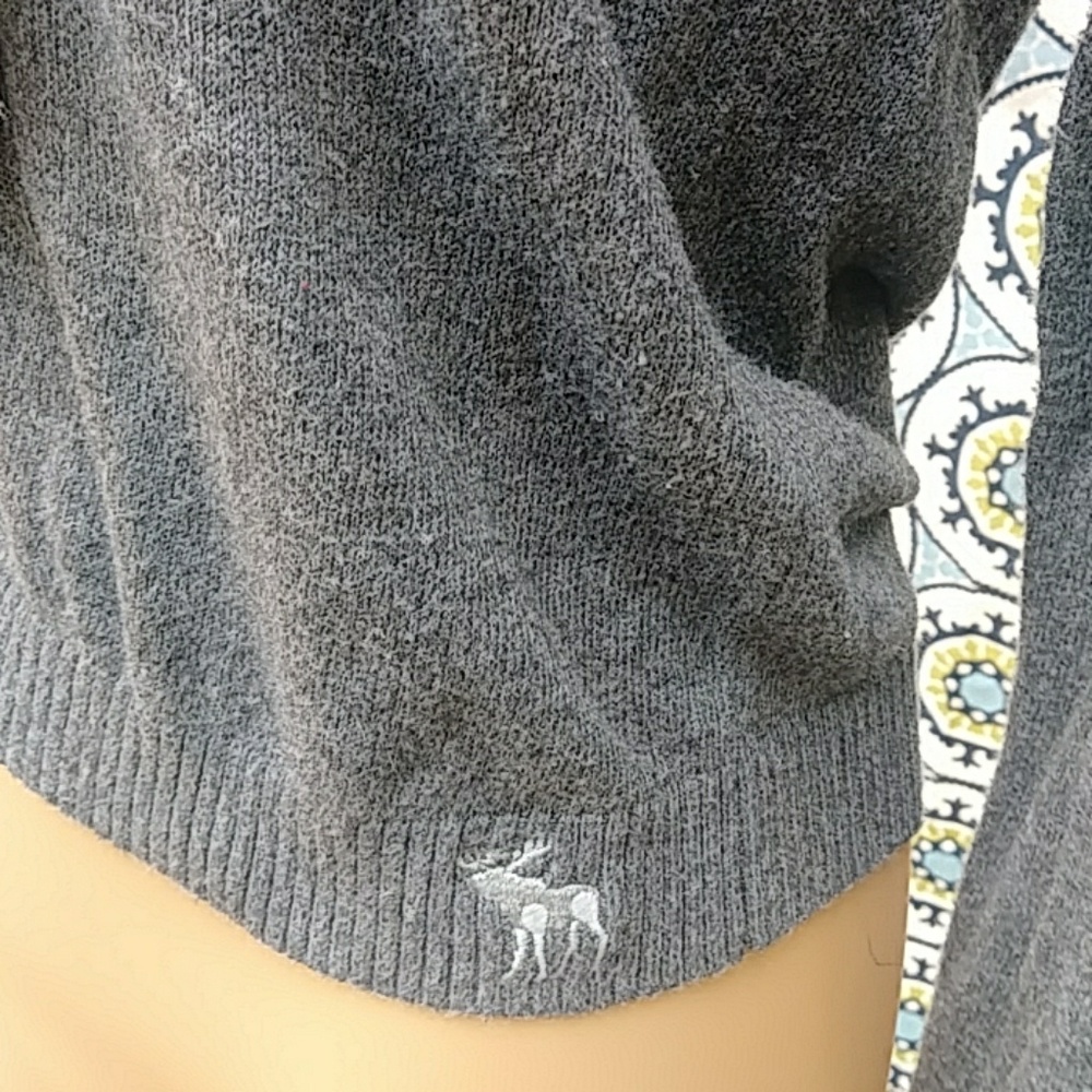 Abercrombie - Picture 4 of 7